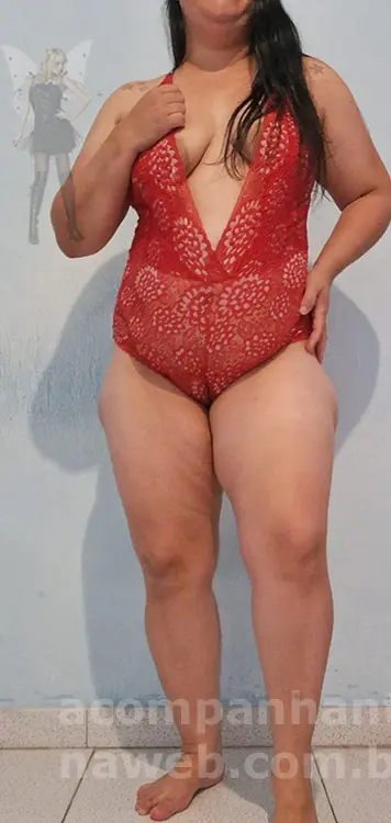 gordinha do sexo nas chamadas de vídeo com lingerie vermelha